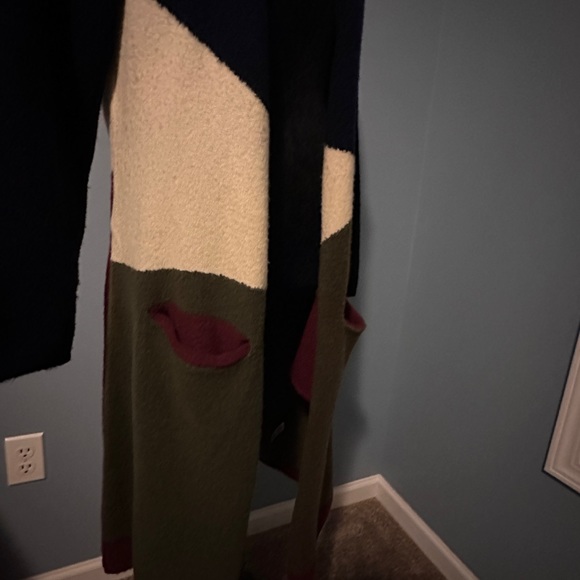 VENUS Color Block Long Duster - Picture 6 of 7